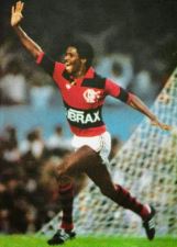 Os 11 Deuses: Quem Foram os Craques que Tornaram o Flamengo Dono do Mundo nos Anos 80