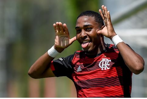 Flamengo Terá Reforços de Peso para Conquistar o Mundo Contra o Barcelona no Maracanã