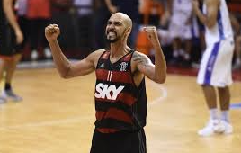 Craque Década de Ouro: Como Marquinhos Ajudou a Transformar o FlaBasquete na Maior Potência do Continente