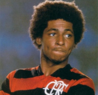 Geraldo, o Craque de Terno e Gravata: A Trágica História da Estrela que Zico e Júnior Reverenciavam