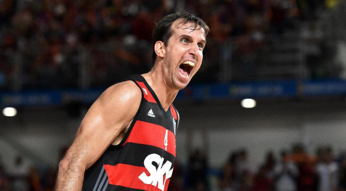 Marcelinho Machado, o Capitão da Dinastia: A História do Ídolo que Reconstruiu o Orgulho da Nação