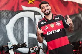 Lucas Paquetá no Flamengo: Sua contratação continua sendo um acerto, apesar do momento do time